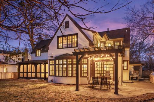 224 Oakwood Road, Hopkins, MN 55343