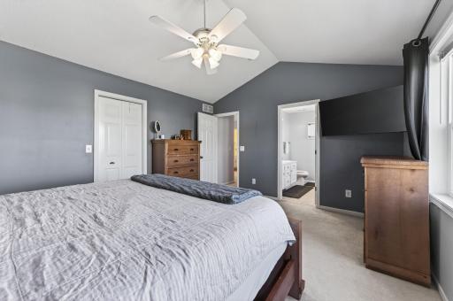 15105 Dupont Path, Saint Paul, MN 55124