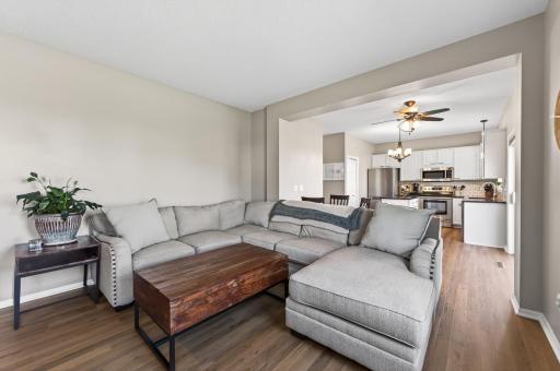 15105 Dupont Path, Saint Paul, MN 55124