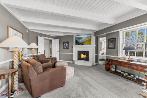 11228 Willowood Avenue, Eden Prairie, MN 55344