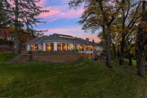 11228 Willowood Avenue, Eden Prairie, MN 55344