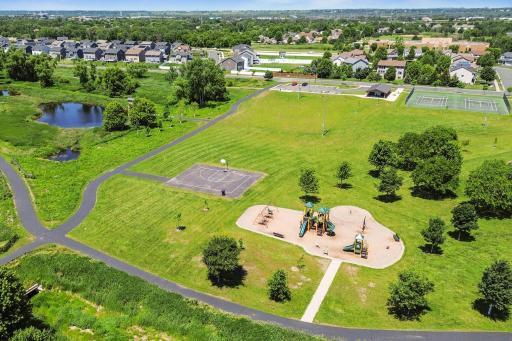 Park, tennis and basketball courts