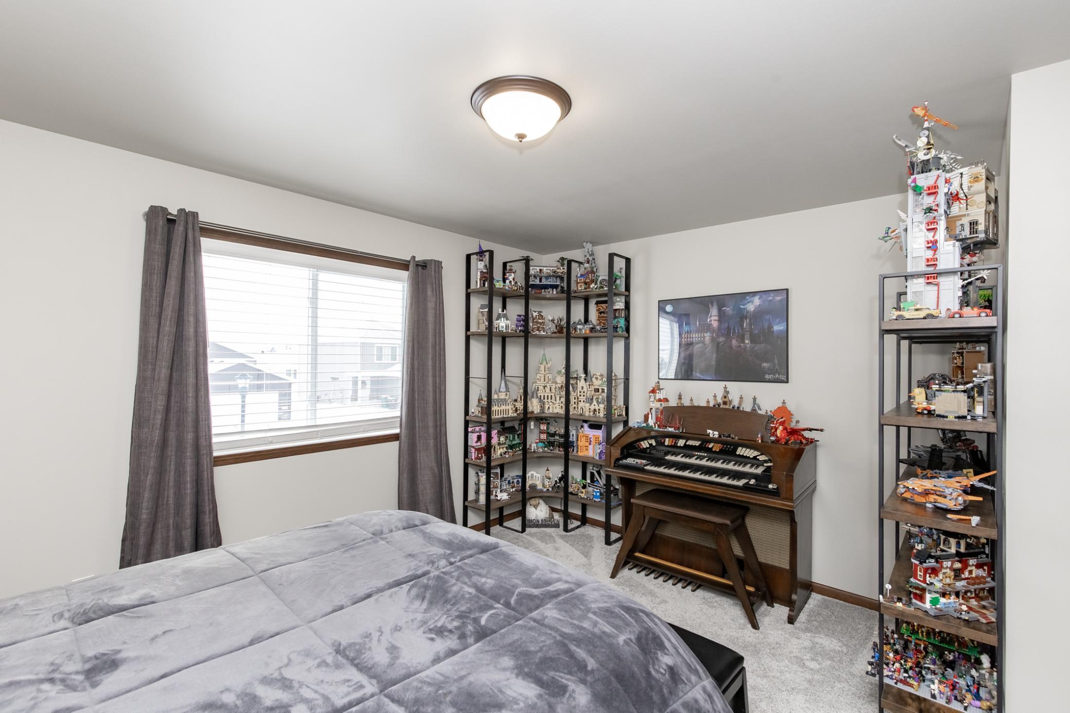 2nd Bedroom