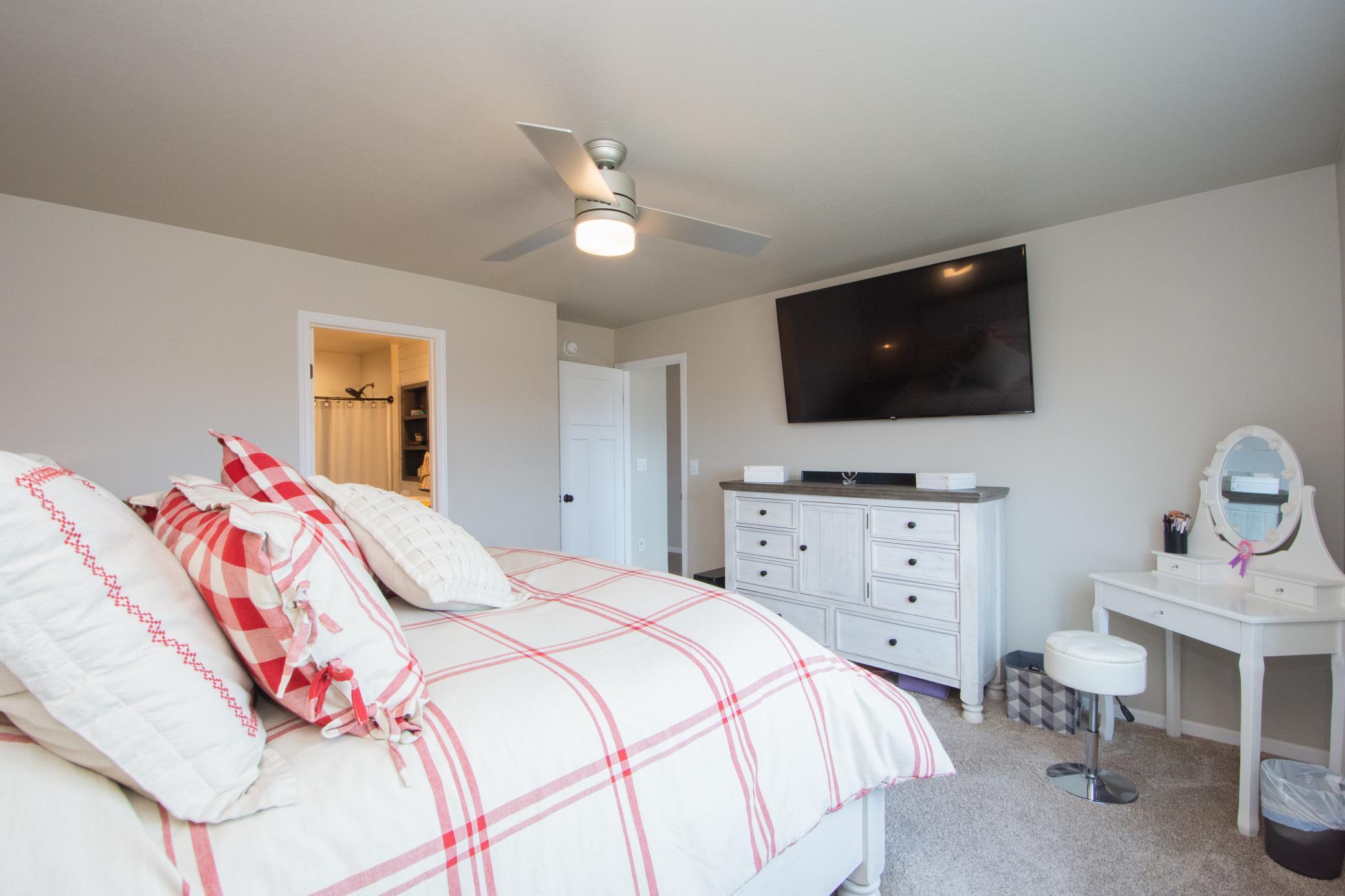 Primary bedroom on main