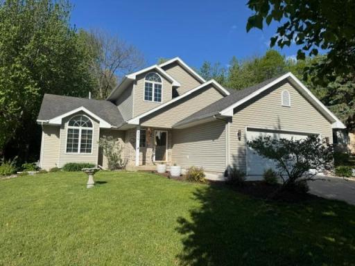2014 Fox Valley Drive SW, Rochester, MN 55902
