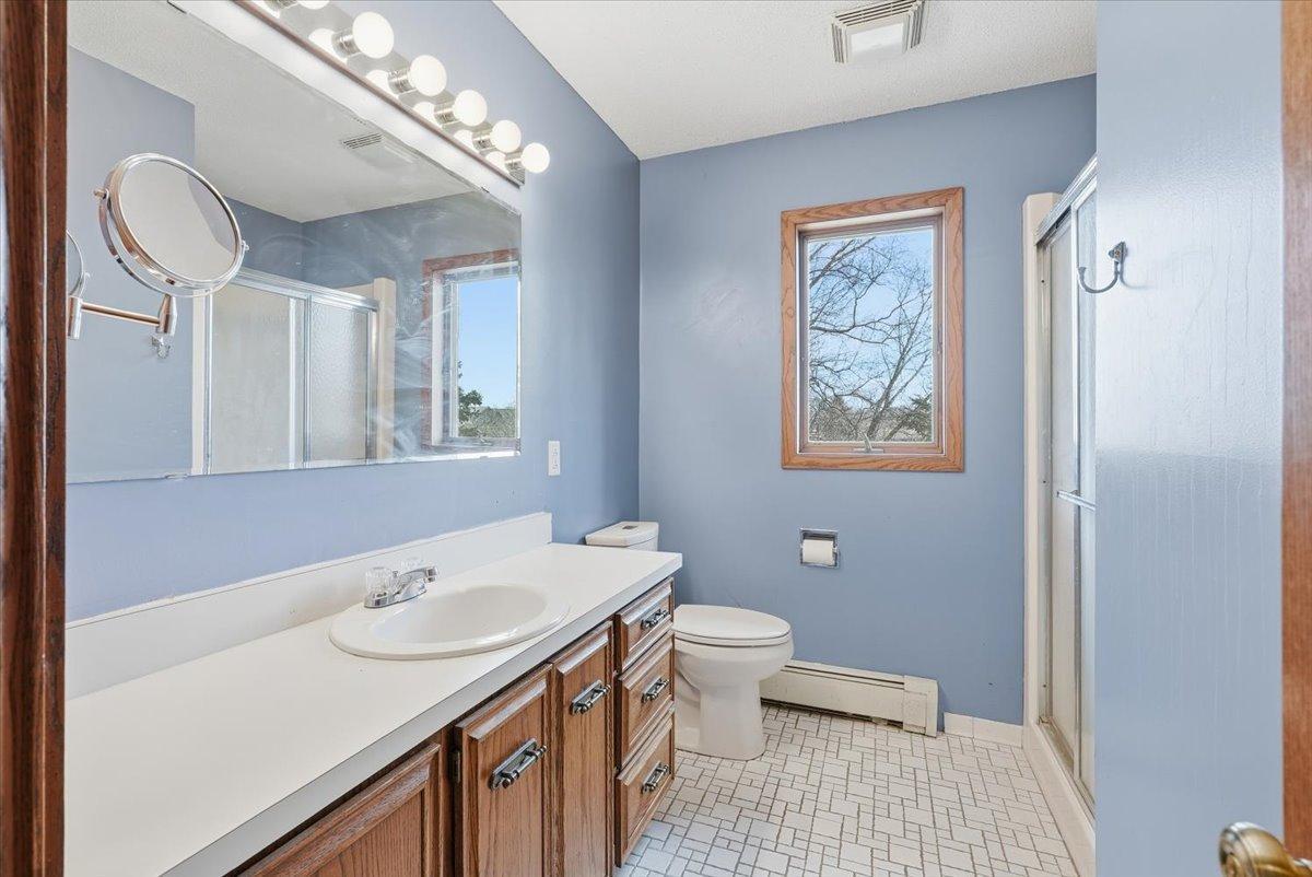 Upper level bathroom