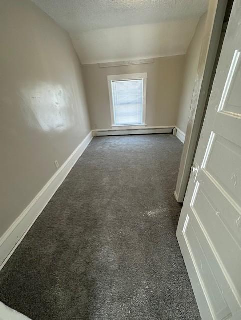 Unit 2 North bedroom.jpg