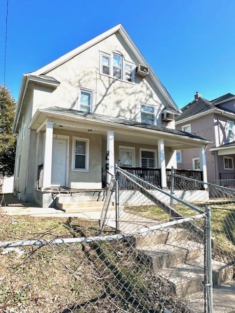 Exterior front left.jpg