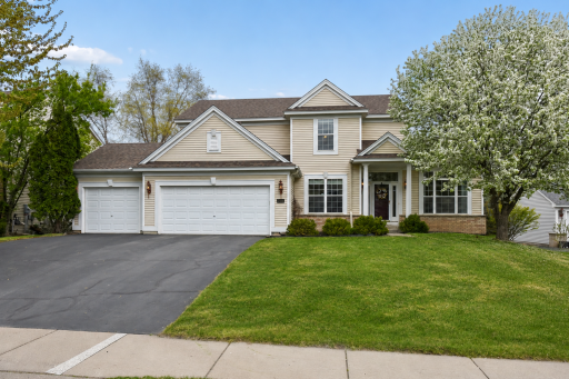 2409 Golf Drive, Saint Paul, MN 55129