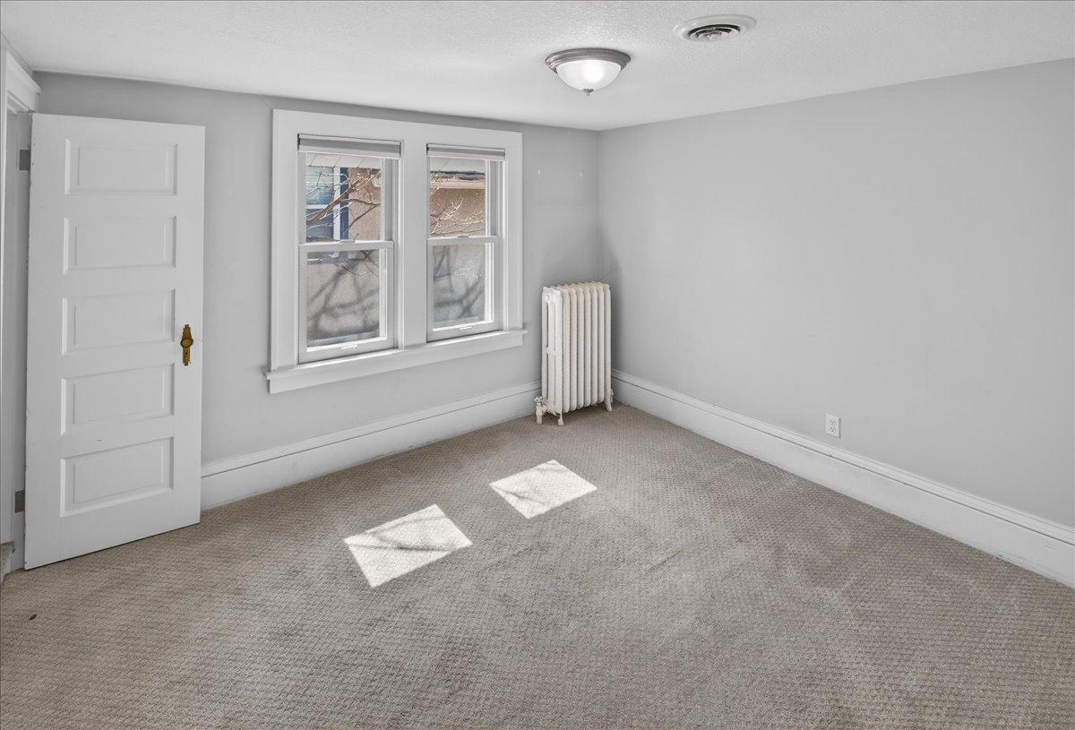 Upper level 3rd bedroom.