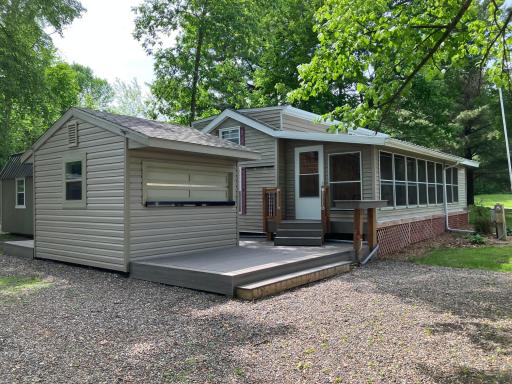 Deck top shed can be used to entertain or maybe a guest casita.