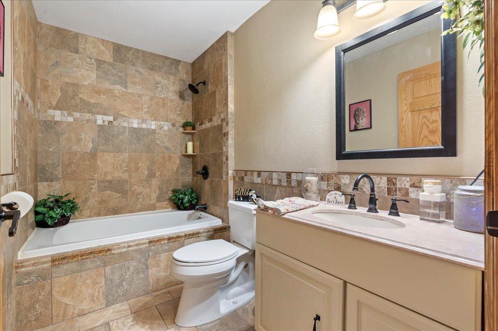 Upstairs Bathroom