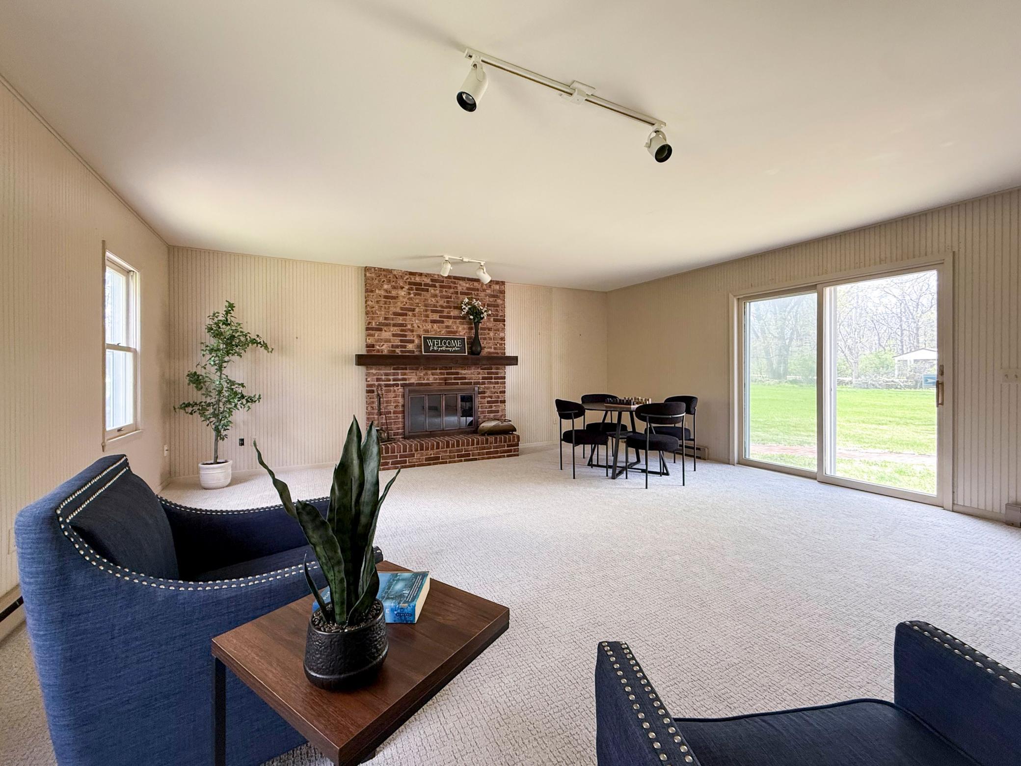 09-Sandra-Reid-Remax-Results-Rochester-MN-Realtor..jpg