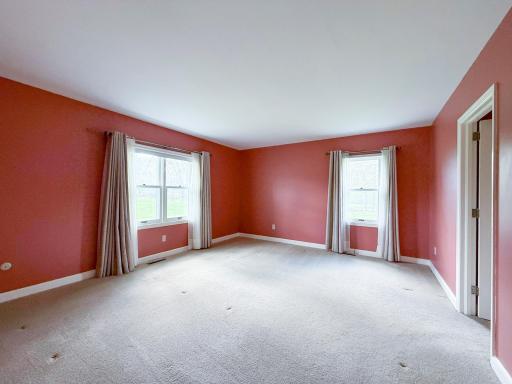 1040 Mayowood Road SW, Rochester, MN 55902