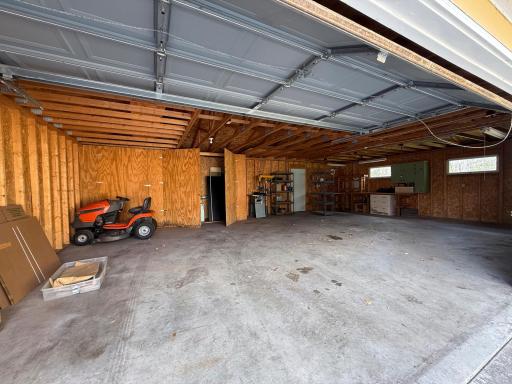 1040 Mayowood Road SW, Rochester, MN 55902