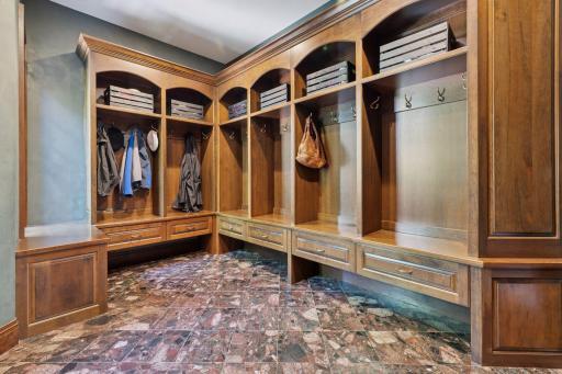 614 Hidden Creek Trail - Spacecrafting - 0043.jpg