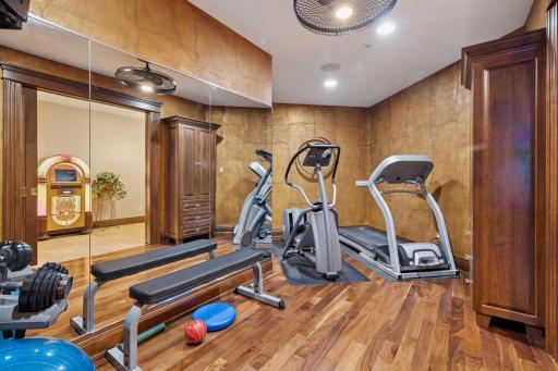 614 Hidden Creek Trail - Spacecrafting - 0100.jpg