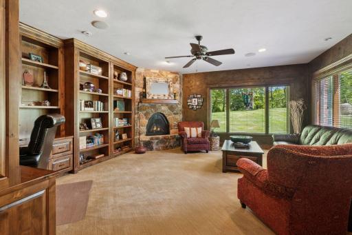 614 Hidden Creek Trail - Spacecrafting - 0105.jpg