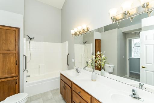 1862 Tiffany Cove Lane SW, Rochester, MN 55902