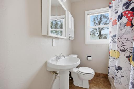 1502 5th Avenue N, Moorhead, MN 56560
