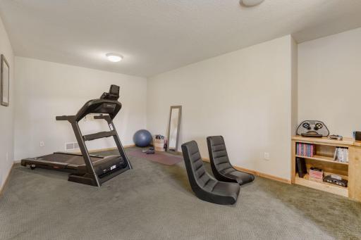 23966 98th Street NW, Elk River, MN 55330