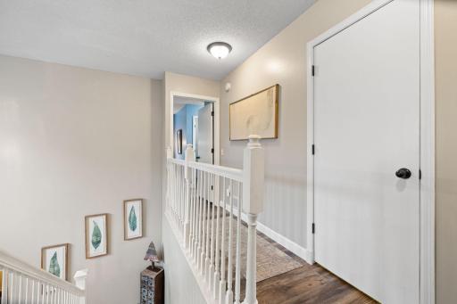 31789 Lakeway Drive NE, Cambridge, MN 55008
