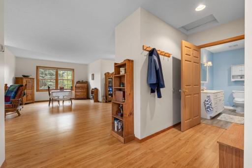 31789 Lakeway Drive NE, Cambridge, MN 55008