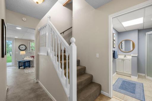 31789 Lakeway Drive NE, Cambridge, MN 55008