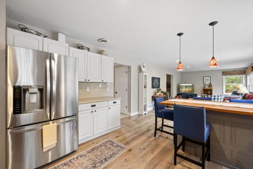 31789 Lakeway Drive NE, Cambridge, MN 55008