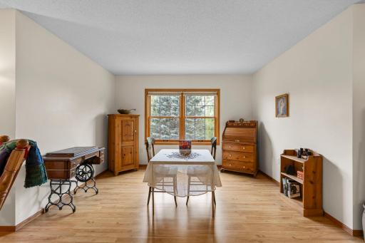 31789 Lakeway Drive NE, Cambridge, MN 55008