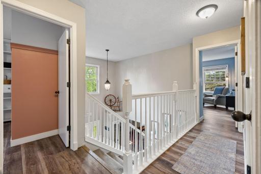 31789 Lakeway Drive NE, Cambridge, MN 55008