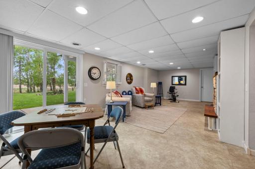 31789 Lakeway Drive NE, Cambridge, MN 55008