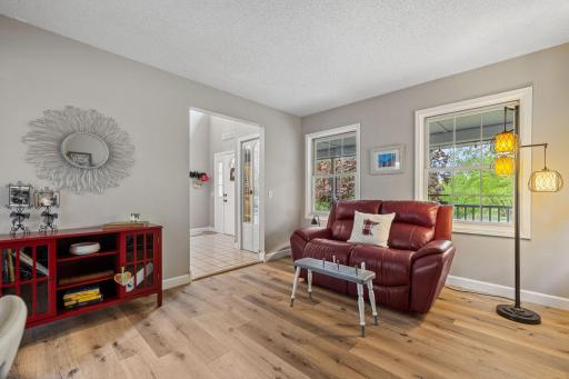 31789 Lakeway Drive NE, Cambridge, MN 55008
