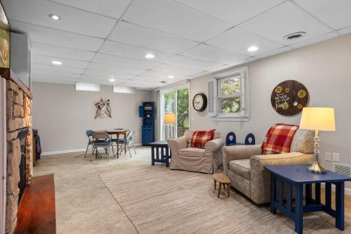 31789 Lakeway Drive NE, Cambridge, MN 55008