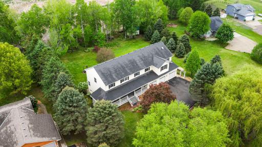 31789 Lakeway Drive NE, Cambridge, MN 55008