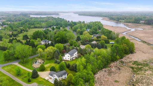 31789 Lakeway Drive NE, Cambridge, MN 55008