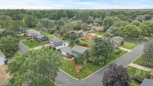 From above, the two-time RAVE Award-winning grounds truly shine. Notice the deep setbacks and the lush, wrap-around gardens that define this iconic New Hope property.