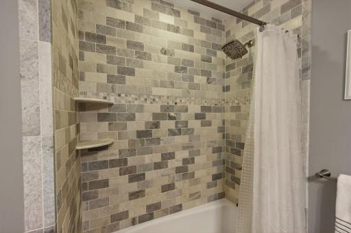4425 Decatur Avenue N, Minneapolis, MN 55428