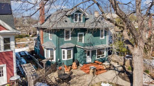 2623 Irving Avenue S, Minneapolis, MN 55408