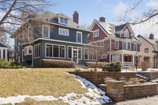 2623 Irving Avenue S, Minneapolis, MN 55408