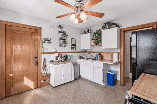 1216 University Avenue Northeast - Spacecrafting - 0013.jpg