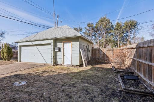 1216 University Avenue Northeast - Spacecrafting - 0046.jpg