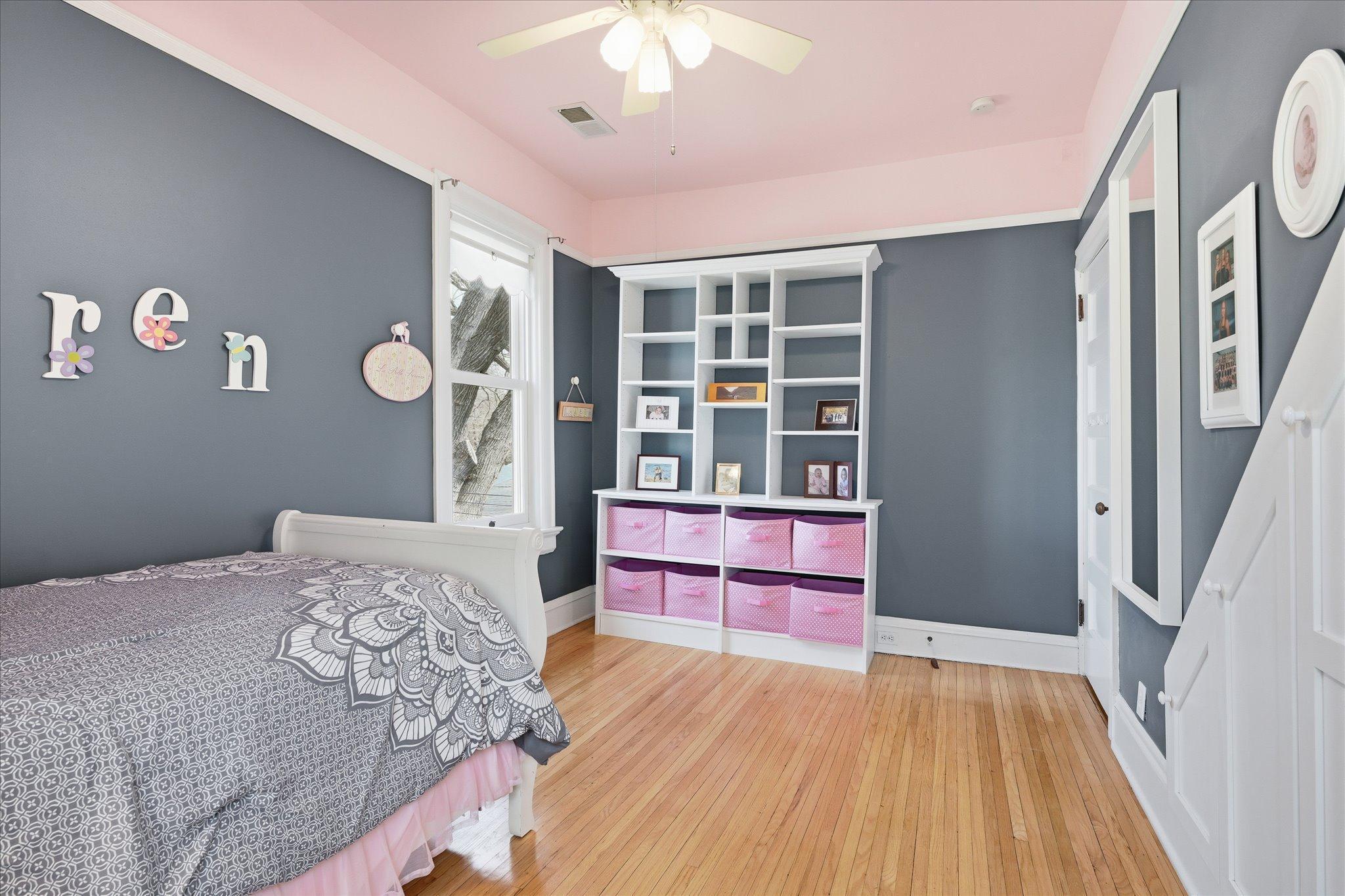 3rd bedroom has built-in storage