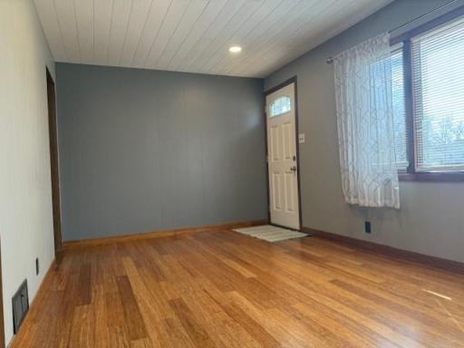 108 4th Street NE, Fulda, MN 56131