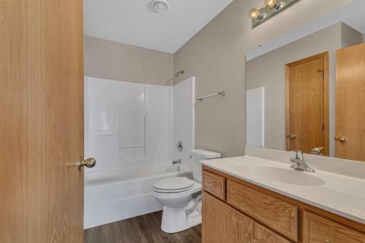206 Appaloosa Court, Braham, MN 55006