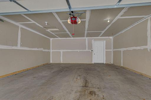 206 Appaloosa Court, Braham, MN 55006