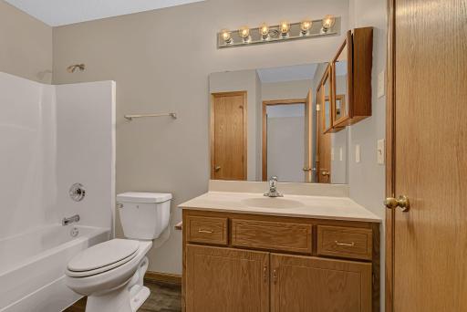 206 Appaloosa Court, Braham, MN 55006