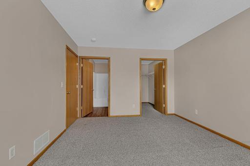 206 Appaloosa Court, Braham, MN 55006