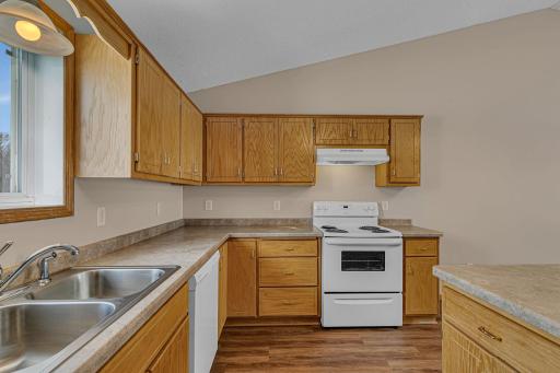 206 Appaloosa Court, Braham, MN 55006