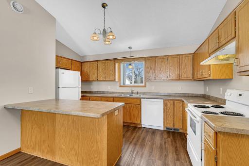 206 Appaloosa Court, Braham, MN 55006